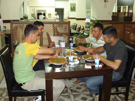 Kilis Firma Rehberi - Doğan Han Yemek Sarayı